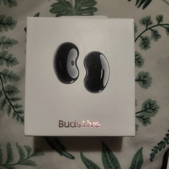 Samsung Other - New Samsung Galaxy Buds Live sealed pack
